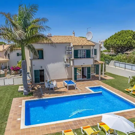 Villa Soni By *